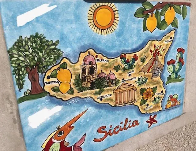 Casa Angelina Villa Palermo 0*,